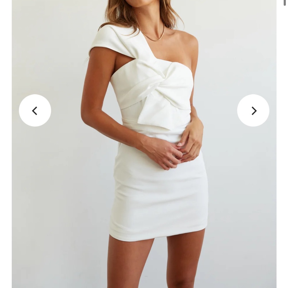 American Threads White One-Shoulder Mini Dress